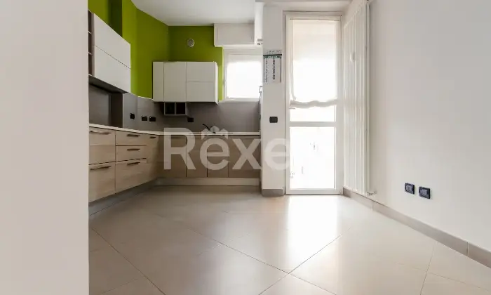 Rexer-Torino-Tre-locali-ristrutturato-Altro