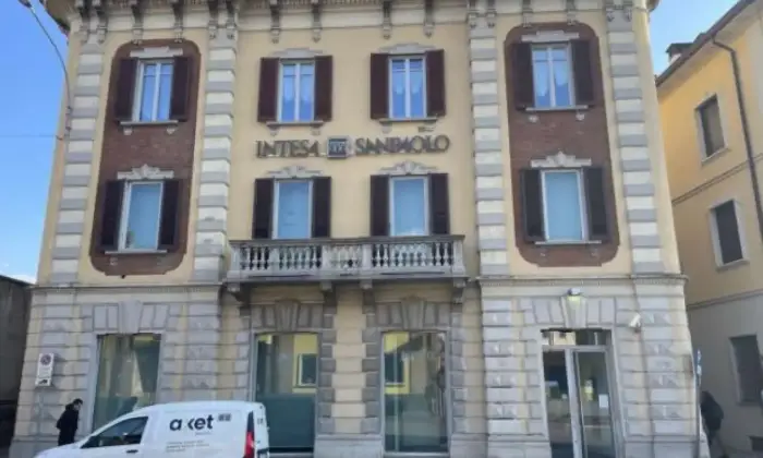 Rexer-Lomazzo-Filiale-Bancaria-in-vendita-a-Lomazzo-Altro