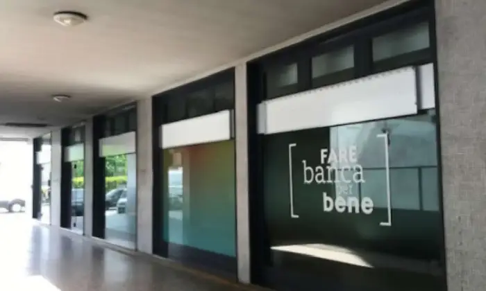 Rexer-Mariano-Comense-Filiale-Bancaria-in-vendita-a-Mariano-Comense-Altro