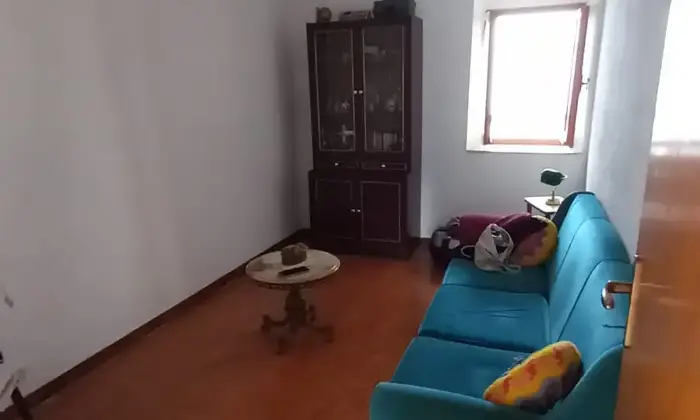 Rexer-ZERI-Abitazione-in-pietra-su-due-livelli-a-Zeri-frazione-Patigno-Altro