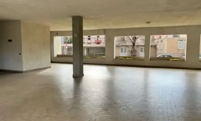 Rexer-Foligno-Magazzino-in-vendita-a-Foligno-Altro