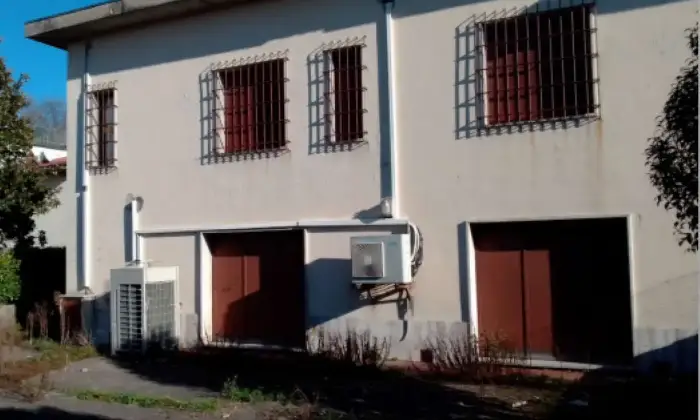 Rexer-Ginestra-Fiorentina-Filiale-Bancaria-in-vendita-a-Lastra-a-Signa-Altro
