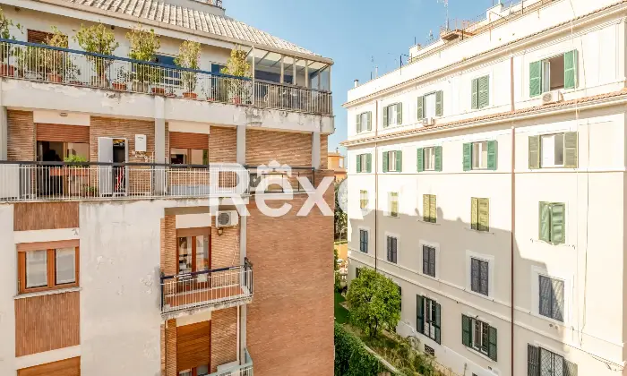 Rexer-Roma-Esclusivo-Attico-con-ampio-Terrazzo-Parioli-Altro