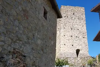 Rexer-zocca-Rustico-indipendente-nel-cortile-della-Torre-Antica-libero-su-tre-lati-Altro