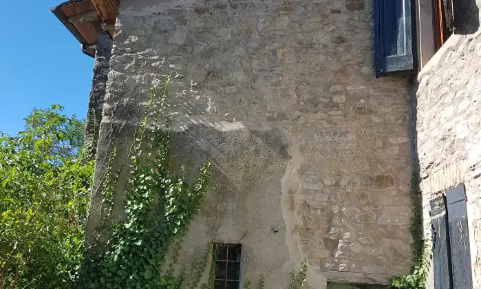 Rexer-zocca-Rustico-indipendente-nel-cortile-della-Torre-Antica-libero-su-tre-lati-confinante-con-un-altra-propriet-Altro