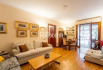 Rexer-Bollate-NUDA-PROPRIETA-Trilocale-con-terrazzo-e-cantina-Altro