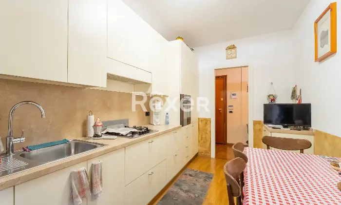 Rexer-Bollate-NUDA-PROPRIETA-Trilocale-con-terrazzo-e-cantina-Altro