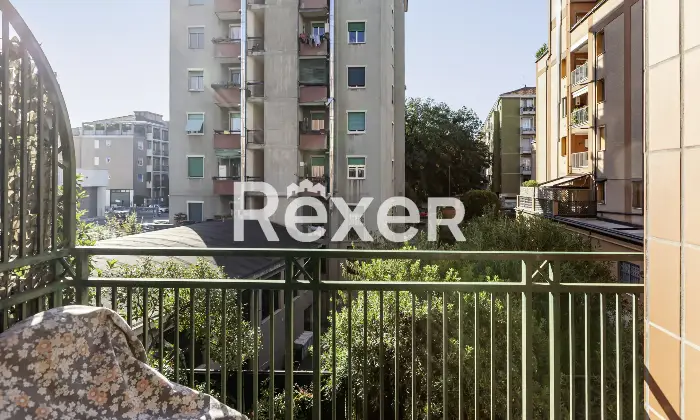 Rexer-Milano-Trilocale-mq-con-terrazzo-recente-costruzione-Posst-Box-Altro