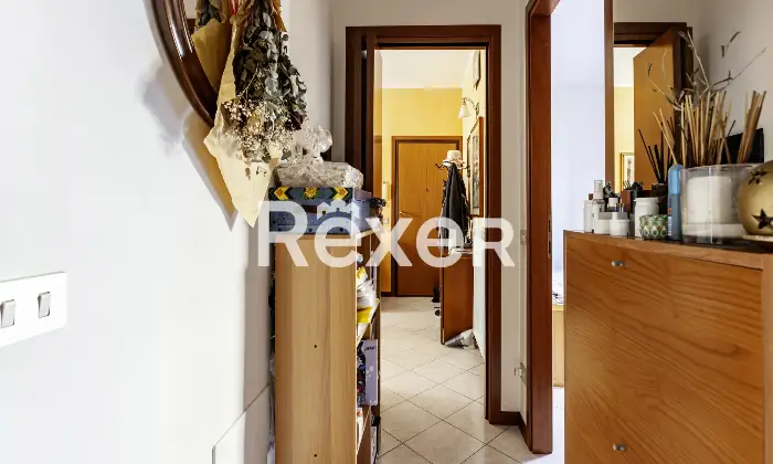 Rexer-Milano-Trilocale-mq-con-terrazzo-recente-costruzione-Posst-Box-Altro