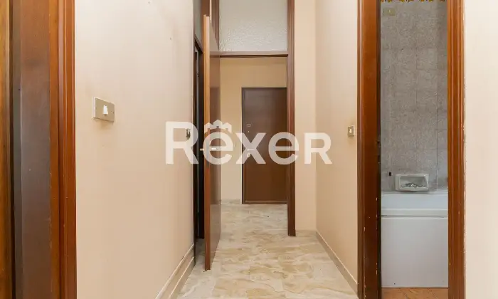 Rexer-Cusano-Milanino-Cusano-Milanino-Trilocale-con-cantina-Corridoio