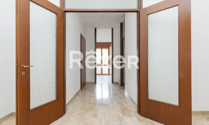 Rexer-Cusano-Milanino-Cusano-Milanino-Trilocale-con-cantina-Corridoio