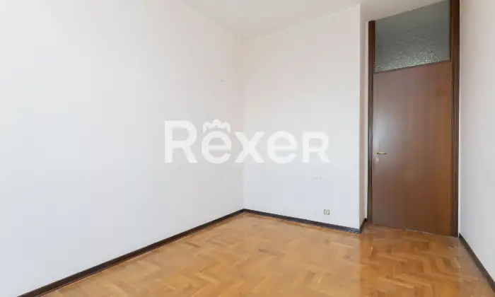 Rexer-Cusano-Milanino-Cusano-Milanino-Quadrilocale-piano-alto-Camera-da-letto