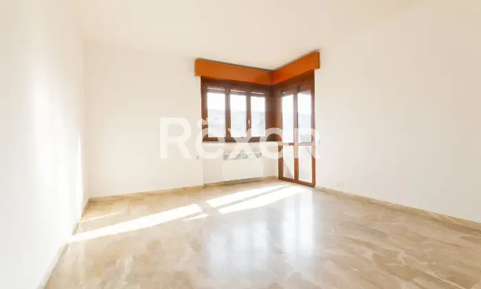 Rexer-Cusano-Milanino-Cusano-Milanino-Quadrilocale-con-box-Salone