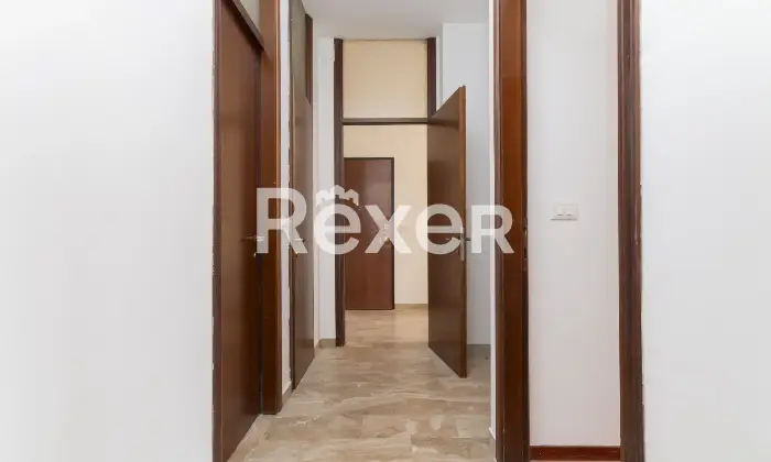 Rexer-Cusano-Milanino-Cusano-Milanino-Quadrilocale-con-box-Corridoio