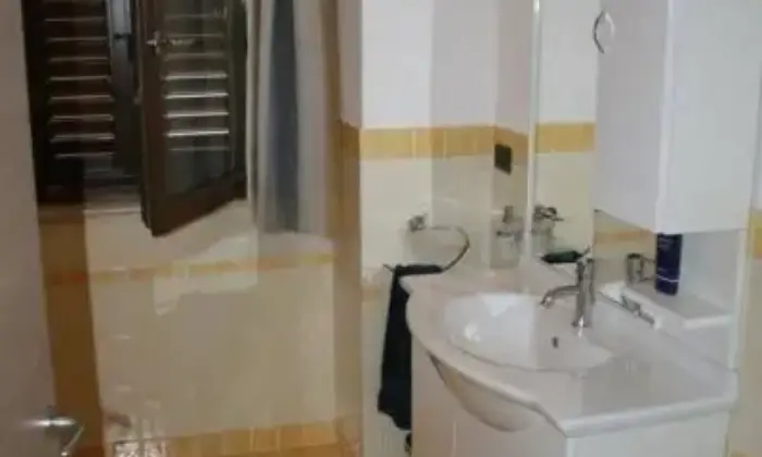Rexer-Spinetoli-Villa-bifamiliare-di-mq-con-piscina-giardino-e-box-a-Spinetoli-AP-Altro