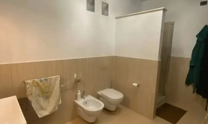 Rexer-Spinetoli-Villa-bifamiliare-di-mq-con-piscina-giardino-e-box-a-Spinetoli-AP-Altro