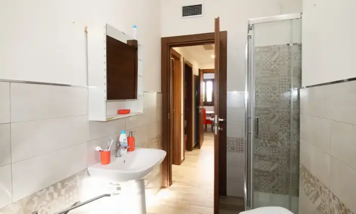 Rexer-Campofelice-di-Roccella-Villetta-in-vendita-a-pochi-passi-dal-mare-Bagno