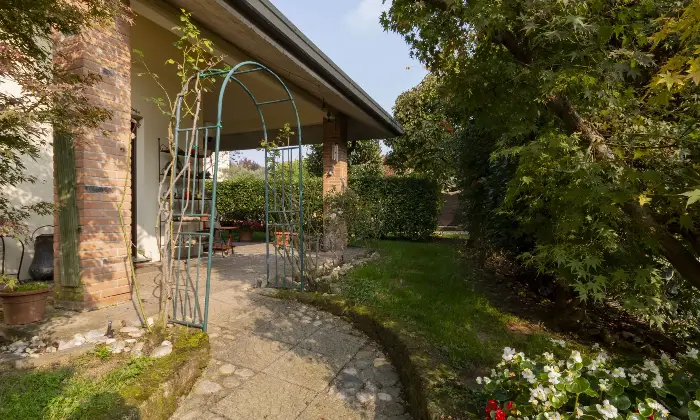 Rexer-Lesmo-Villa-Bifamiliare-con-garage-Altro