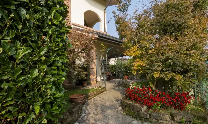 Rexer-Lesmo-Villa-Bifamiliare-con-garage-Altro