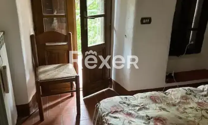 Rexer-Arcidosso-Appartamento-su-tre-livelli-in-immobile-antico-con-giardino-esclusivo-a-Salaiola-Altro
