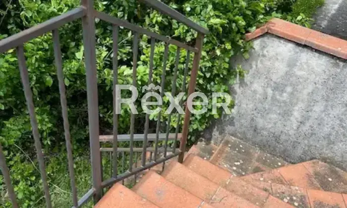 Rexer-Arcidosso-Appartamento-su-tre-livelli-in-immobile-antico-con-giardino-esclusivo-a-Salaiola-Altro