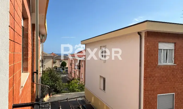 Rexer-Loano-Luminoso-trilocale-con-garage-Altro