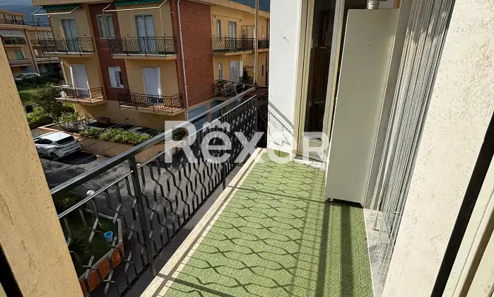 Rexer-Loano-Luminoso-trilocale-con-garage-Altro