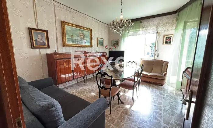 Rexer-Loano-Luminoso-trilocale-con-garage-Altro