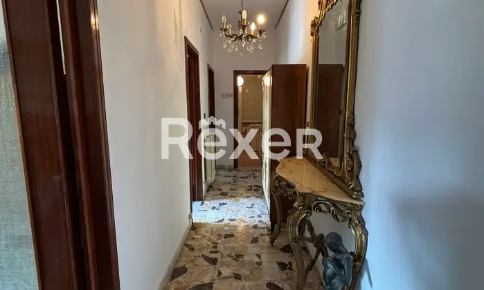 Rexer-Loano-Luminoso-trilocale-con-garage-Altro