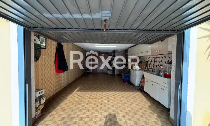 Rexer-Loano-Luminoso-trilocale-con-garage-Altro