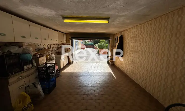 Rexer-Loano-Luminoso-trilocale-con-garage-Altro