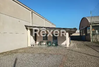 Rexer-Cassinetta-di-Lugagnano-Centro-sportivo-con-capannone-Altro