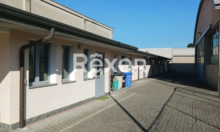 Rexer-Cassinetta-di-Lugagnano-Centro-sportivo-con-capannone-Altro