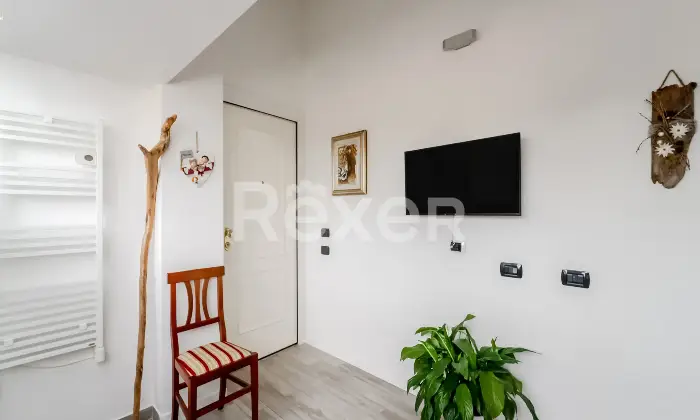Rexer-Settimo-Milanese-Appartamento-mansardato-con-terrazzo-e-balconi-Box-Recente-costruzione-Altro