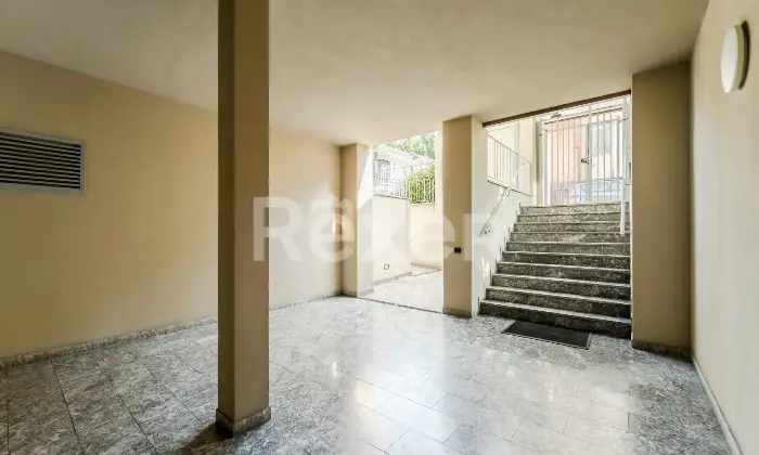 Rexer-Settimo-Milanese-Appartamento-mansardato-con-terrazzo-e-balconi-Box-Recente-costruzione-Altro
