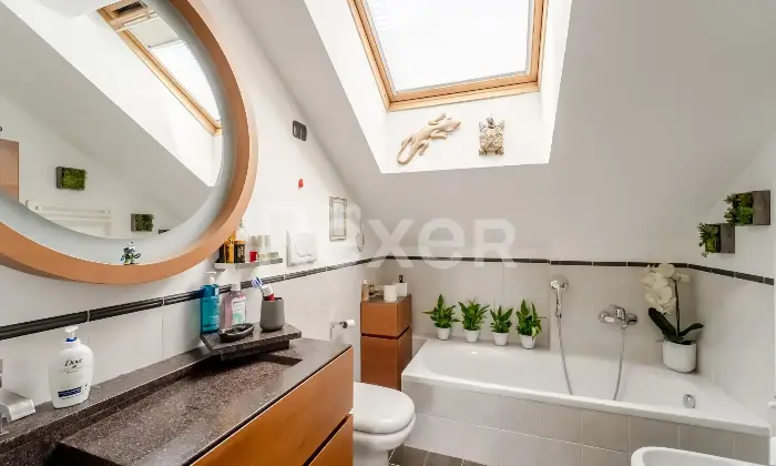 Rexer-Settimo-Milanese-Appartamento-mansardato-con-terrazzo-e-balconi-Box-Recente-costruzione-Altro
