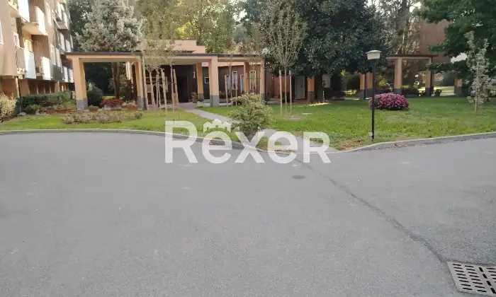 Rexer-Milano-Luminoso-Tre-Locali-con-Box-Altro
