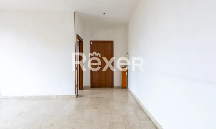 Rexer-Milano-Luminoso-Tre-Locali-con-Box-Altro