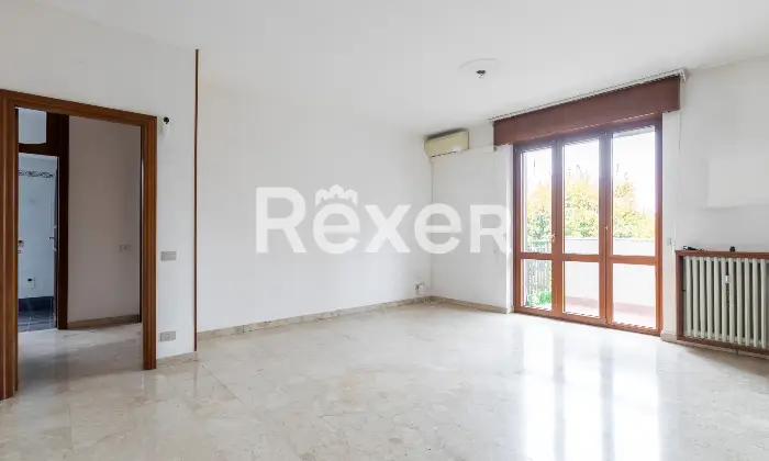 Rexer-Milano-Luminoso-Tre-Locali-con-Box-Altro