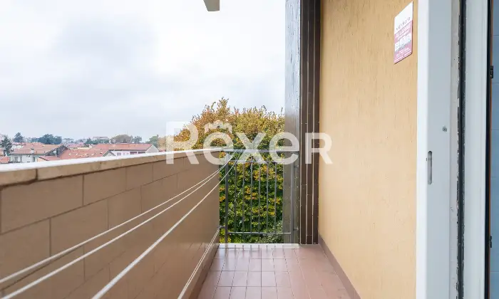 Rexer-Milano-Luminoso-Tre-Locali-con-Box-Altro