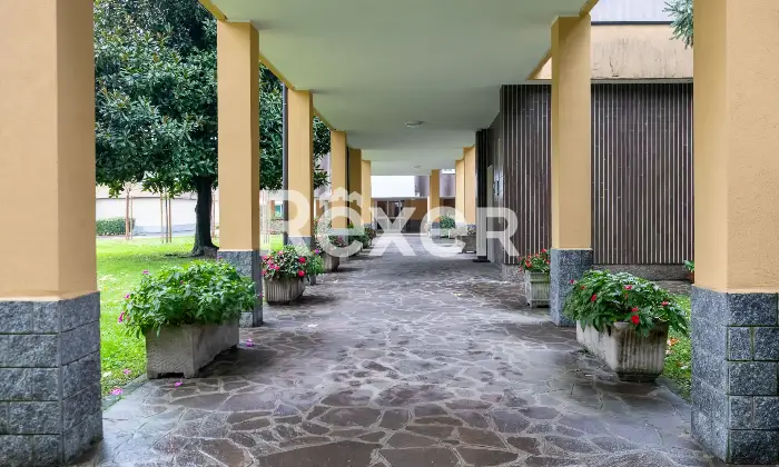 Rexer-Milano-Luminoso-Tre-Locali-con-Box-Altro