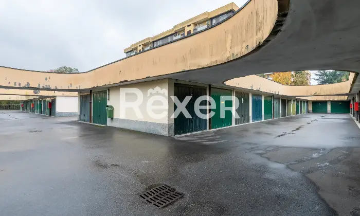 Rexer-Milano-Luminoso-Tre-Locali-con-Box-Altro