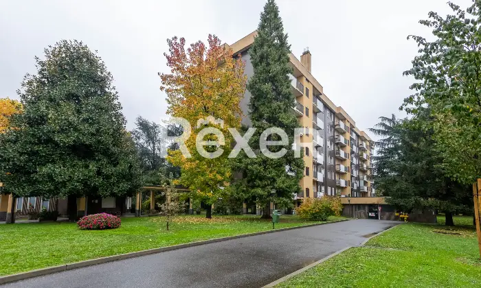 Rexer-Milano-Luminoso-Tre-Locali-con-Box-Altro