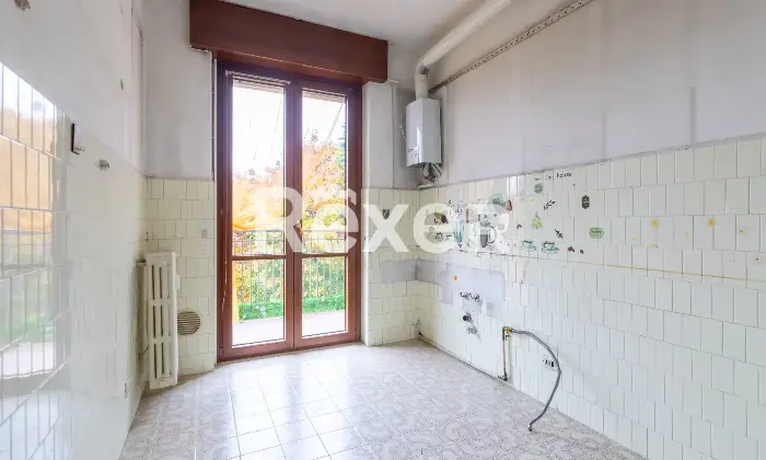 Rexer-Milano-Luminoso-Tre-Locali-con-Box-Altro