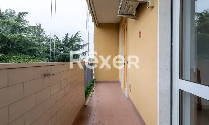 Rexer-Milano-Luminoso-Tre-Locali-con-Box-Altro