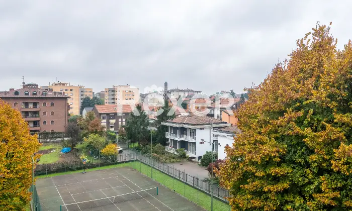 Rexer-Milano-Luminoso-Tre-Locali-con-Box-Altro