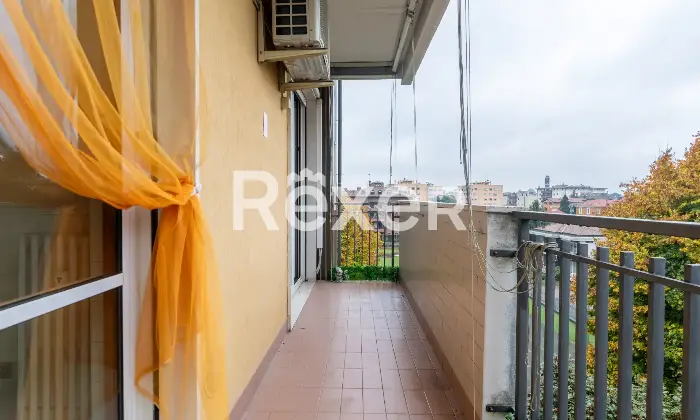 Rexer-Milano-Luminoso-Tre-Locali-con-Box-Altro