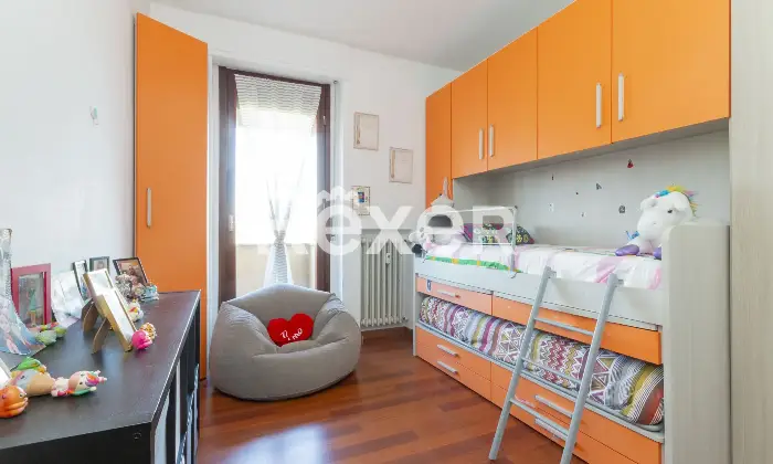 Rexer-Desio-Desio-Quadrilocale-ultimo-piano-con-terrazzo-e-box-Altro