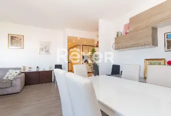 Rexer-Desio-Desio-Quadrilocale-ultimo-piano-con-terrazzo-e-box-Altro