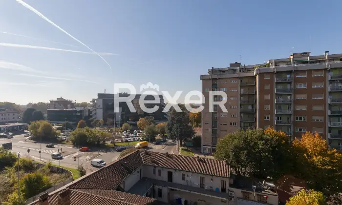 Rexer-Desio-Desio-Quadrilocale-ultimo-piano-con-terrazzo-e-box-Altro